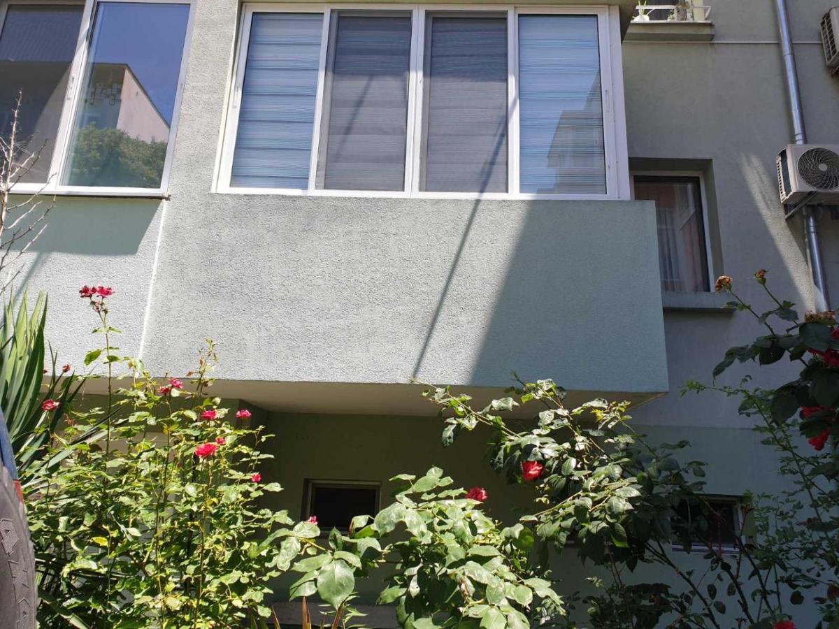 Apartment The Room Burgas Esterno foto