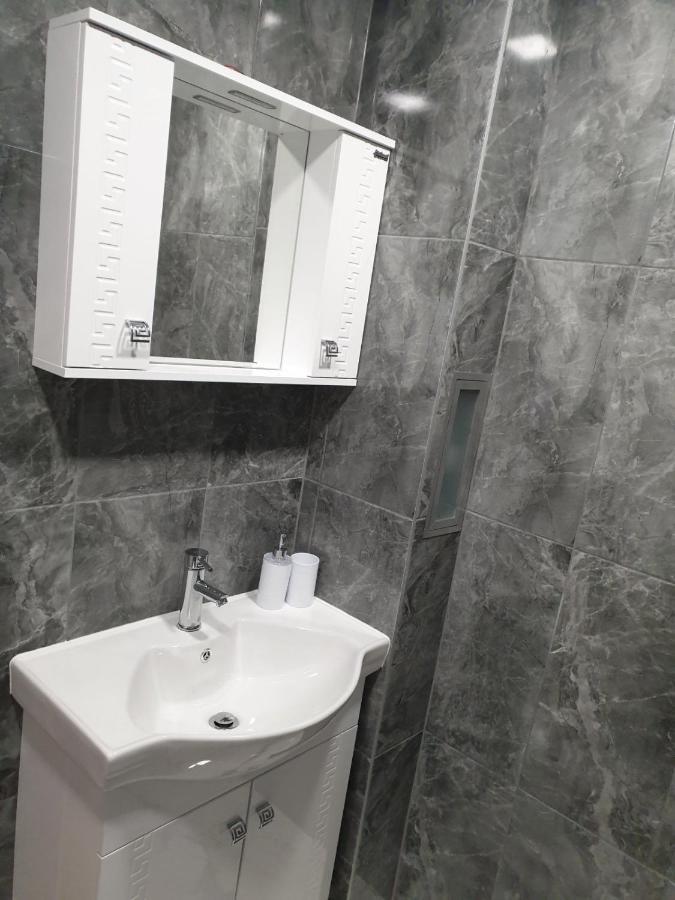 Apartment The Room Burgas Esterno foto